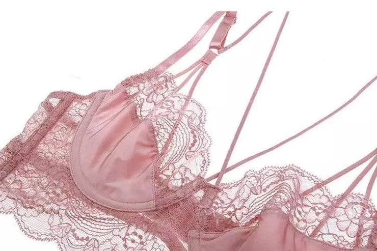 amore lace set by santrea lingerie vancouver